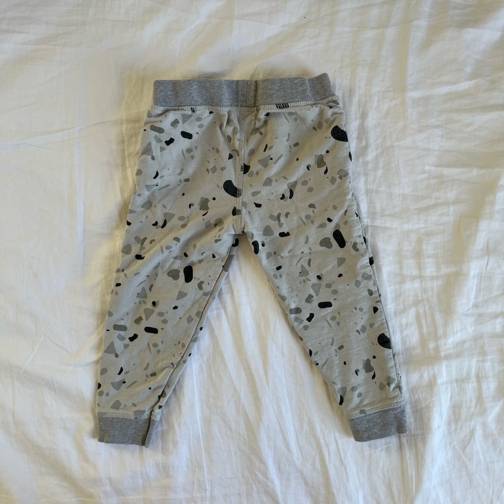 Gray terrazzo print sweatsuit set
